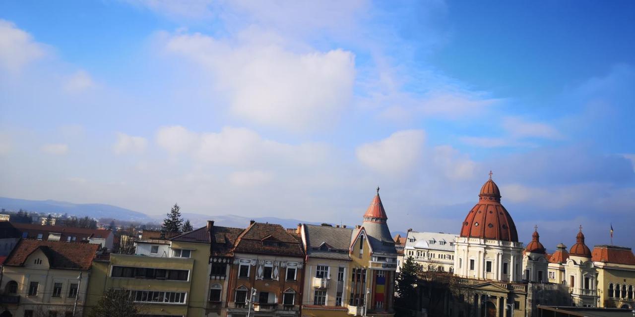 Center Diamond Lägenhet Târgu-Mureş Exteriör bild